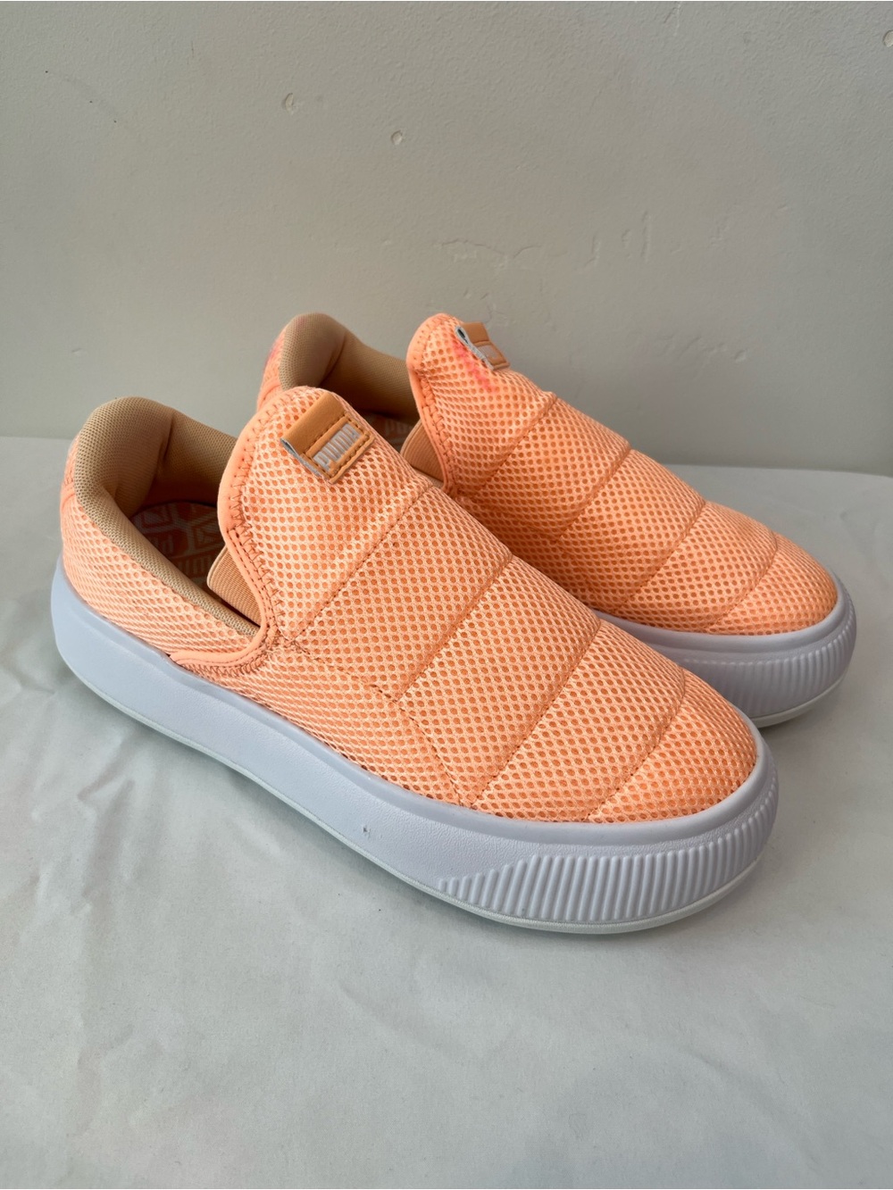 Puma Suede Mayu Slip On Mono Platform Sneakers Fizzy Melon Womens Size 9.5